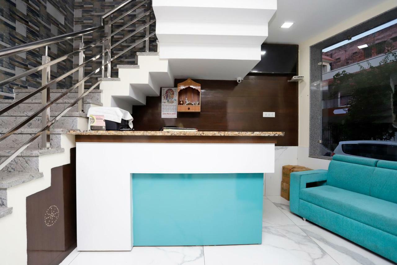 Oyo 39595 Hotel Ray Ban Kankhal Exteriér fotografie