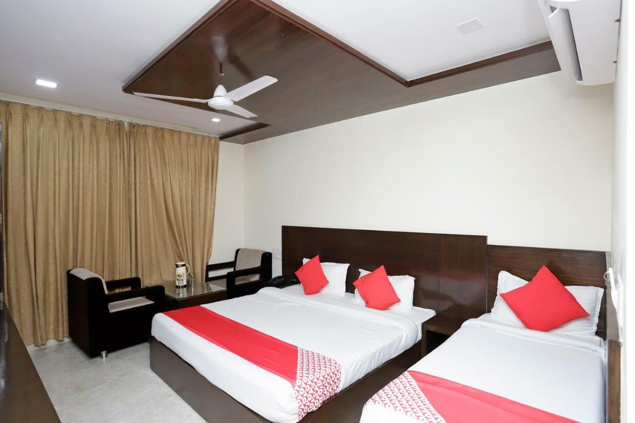Oyo 39595 Hotel Ray Ban Kankhal Exteriér fotografie