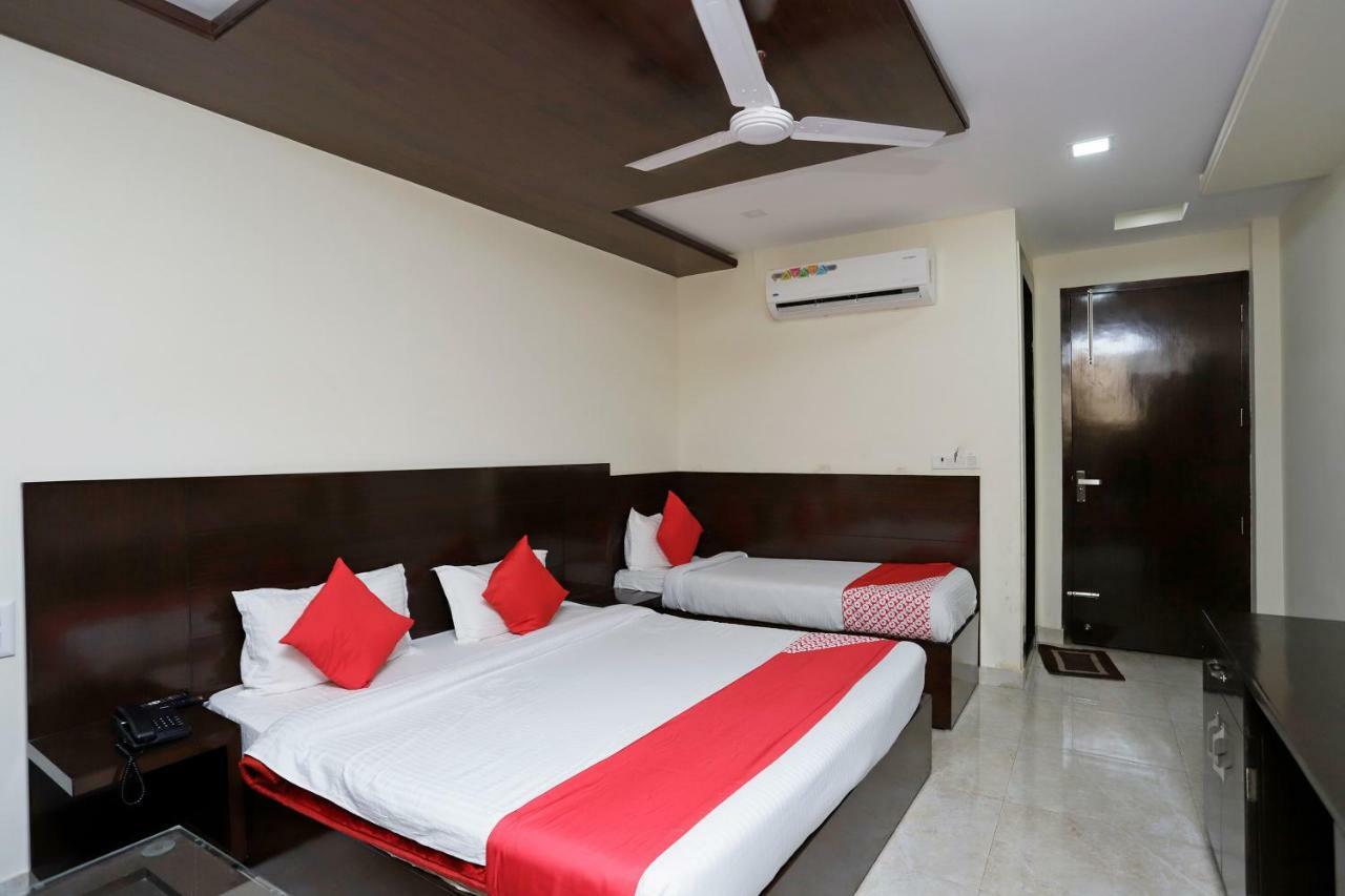 Oyo 39595 Hotel Ray Ban Kankhal Exteriér fotografie